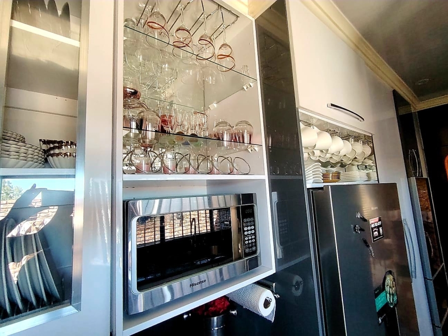 4 Bedroom Property for Sale in West Bank Eastern Cape